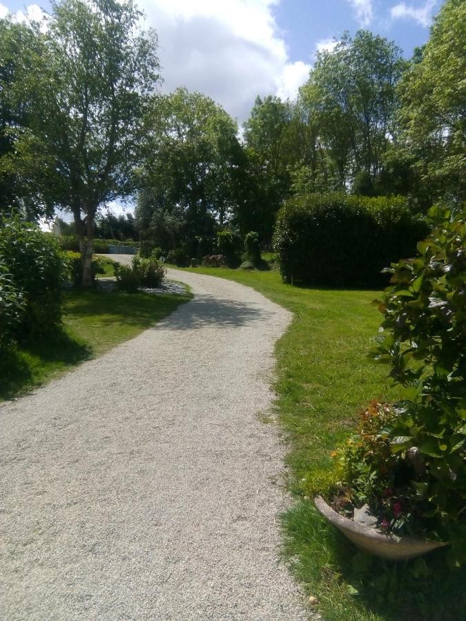 Les Hortensias Grande Tente Familiale Deux Chambres Et Sejour Vue Mer Sur Camping Nature Plestin-les-Grèves Eksteriør billede