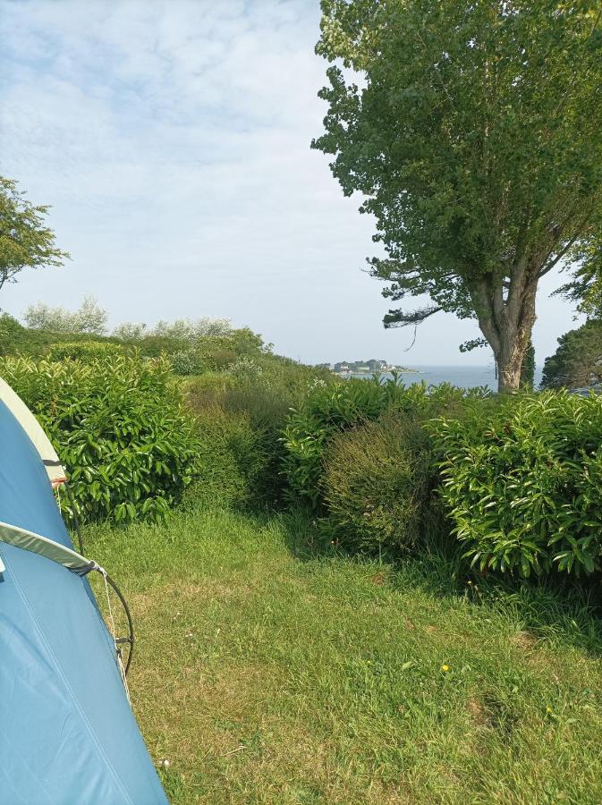 Les Hortensias Grande Tente Familiale Deux Chambres Et Sejour Vue Mer Sur Camping Nature Plestin-les-Grèves Eksteriør billede